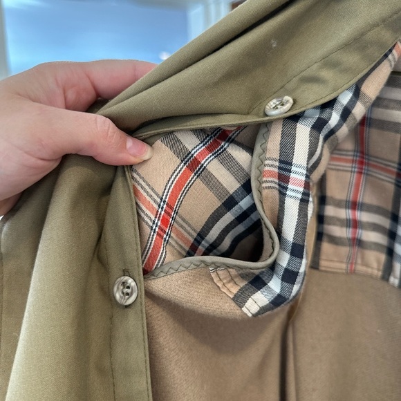 Brooks Brothers Vintage Trench Coat - Picture 7 of 9